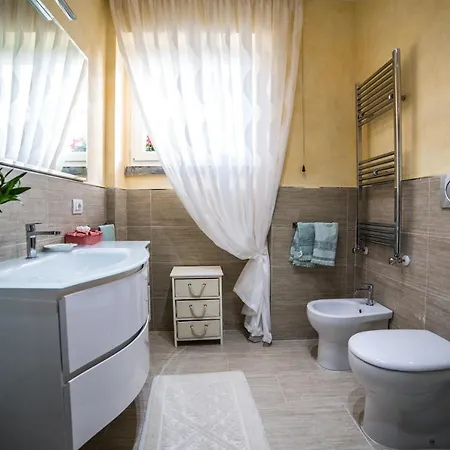 Ripa-pozzi-querceta-ponterosso Sleeps 8 Pool Villa Vallecchia