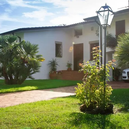 Ripa-pozzi-querceta-ponterosso Sleeps 8 Pool *