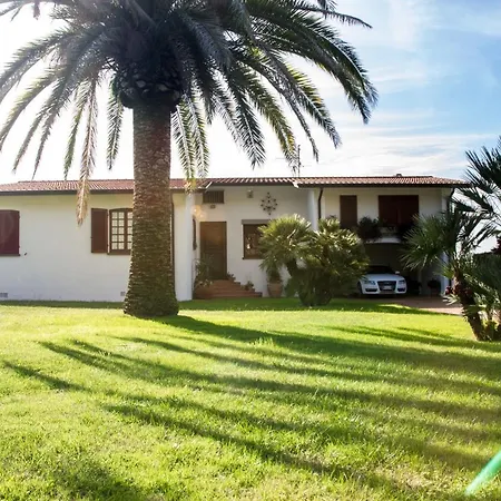 Ripa-pozzi-querceta-ponterosso Sleeps 8 Pool Vallecchia